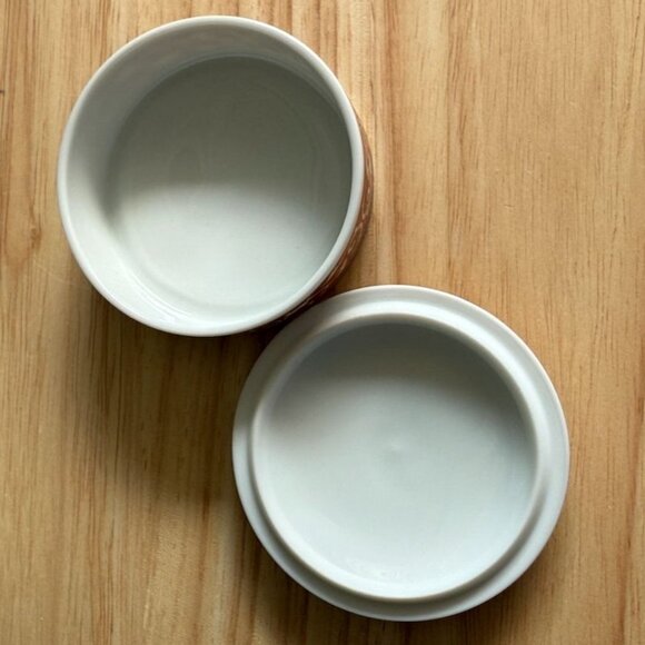 Vintage Kaiser W Germany Porcelain Trinket Box With Floral & Scroll Design Red G - Picture 5 of 10